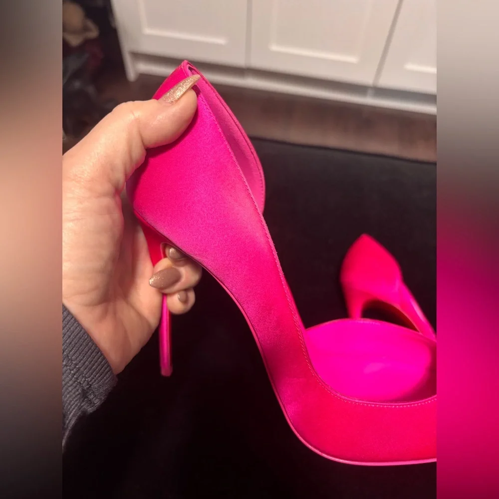 Louboutin Pink Satin Iriza Pointed-Toe Stiletto Pumps 40 - Picture 9 of 13